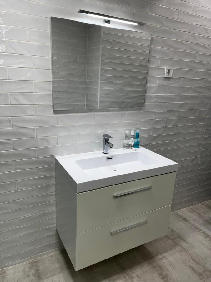 Appartamento Exyca Tetuan Madrid Esterno foto